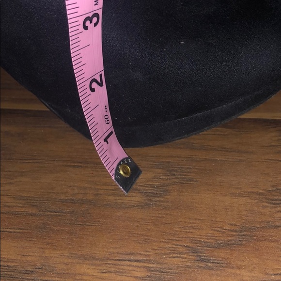 Madden Girl black suede platform shoes - Picture 7 of 7